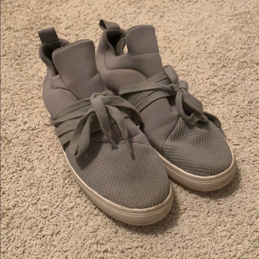 Steve Madden sneakers